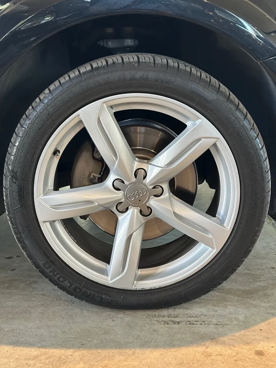 Mira esta publicación de Audi Q5 2010 en Motordil