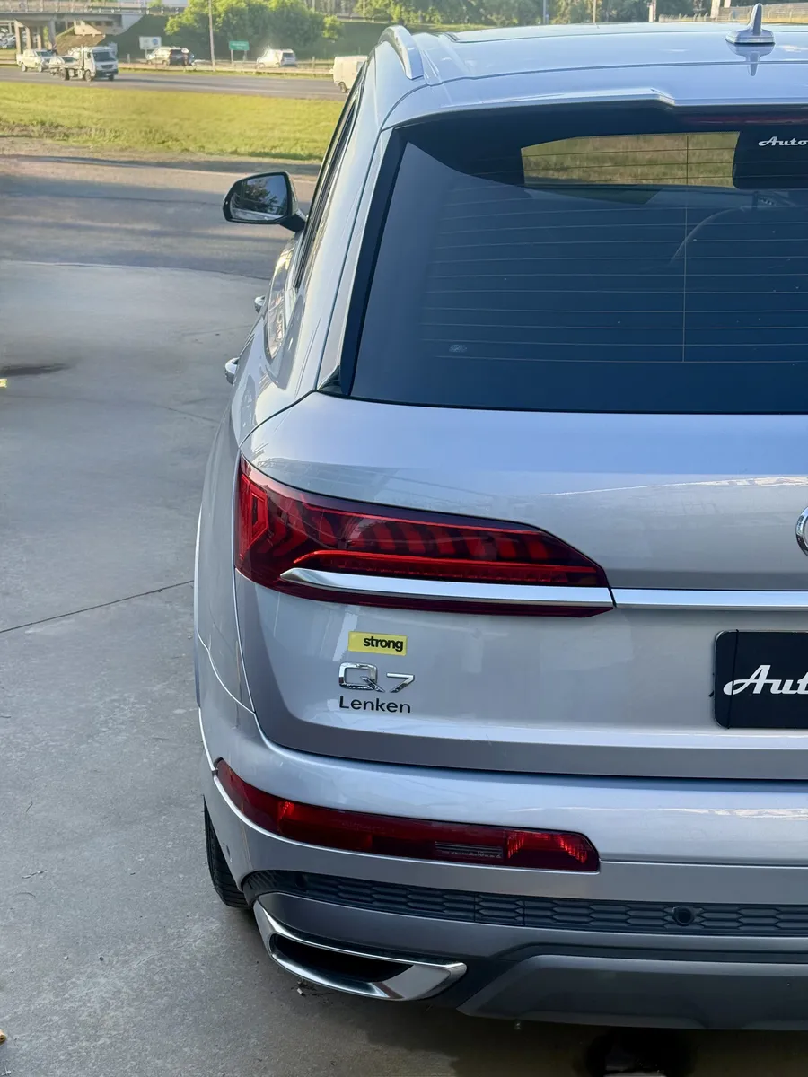 Mira esta publicación de Audi Q7 2020 en Motordil