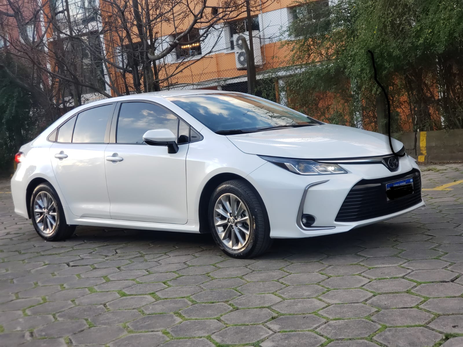 Mira esta publicación de Toyota Corolla 2024 en Motordil