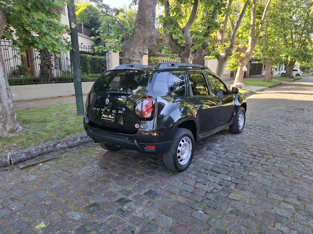 Mira esta publicación de Renault Duster 2015 en Motordil