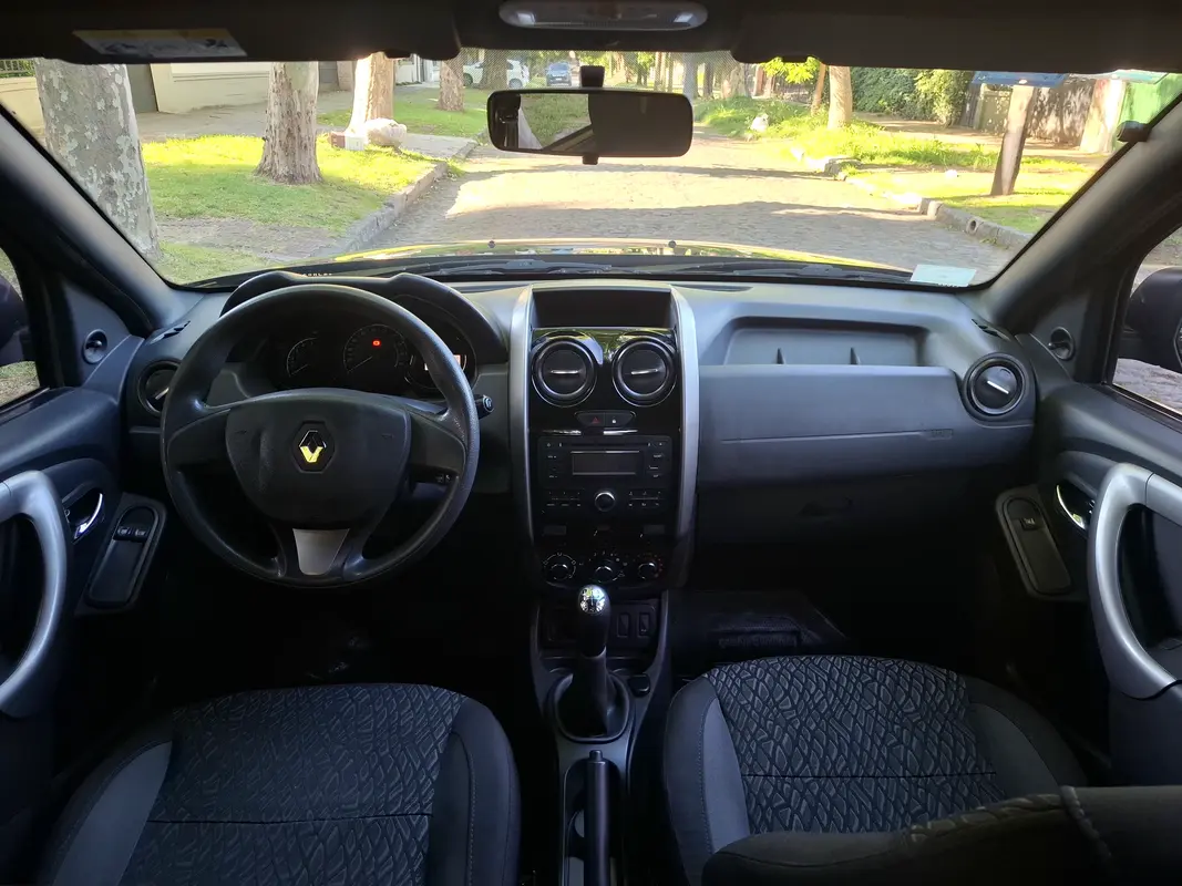 Mira esta publicación de Renault Duster 2015 en Motordil