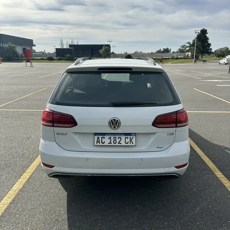 Mirá esta publicación de Volkswagen Golf Variant