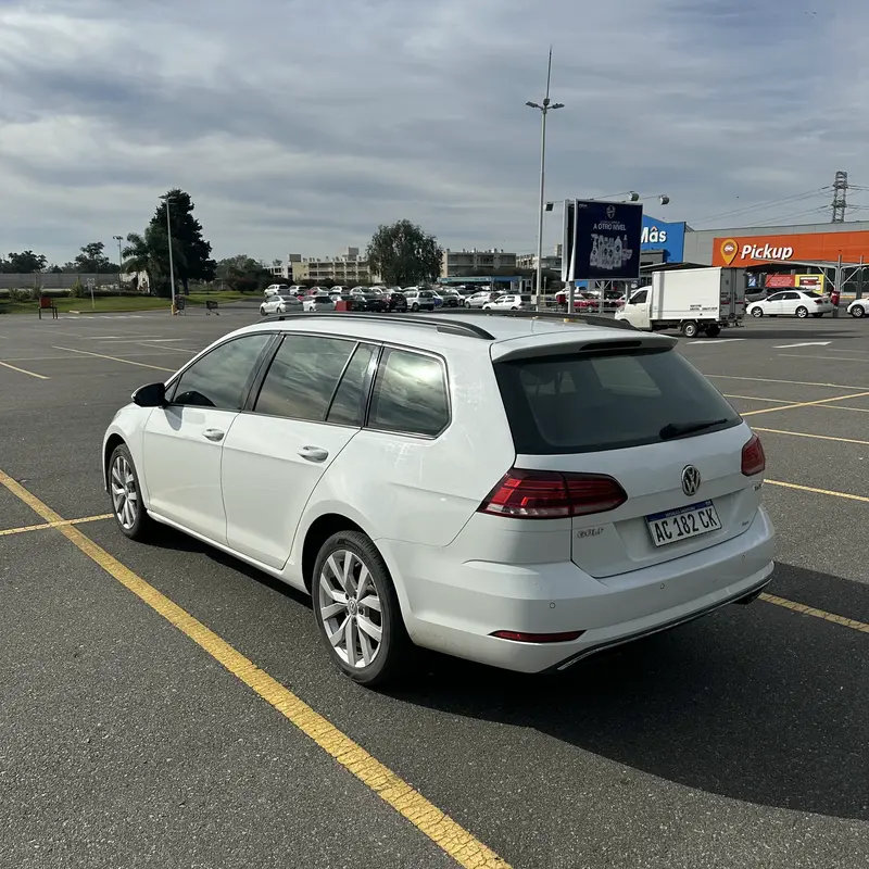 Mirá esta publicación de Volkswagen Golf Variant