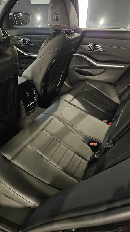 Mira esta publicación de BMW Serie 3 2021 en Motordil