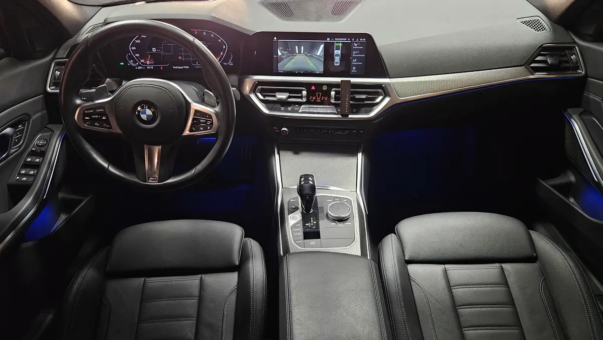 Mira esta publicación de BMW Serie 3 2021 en Motordil