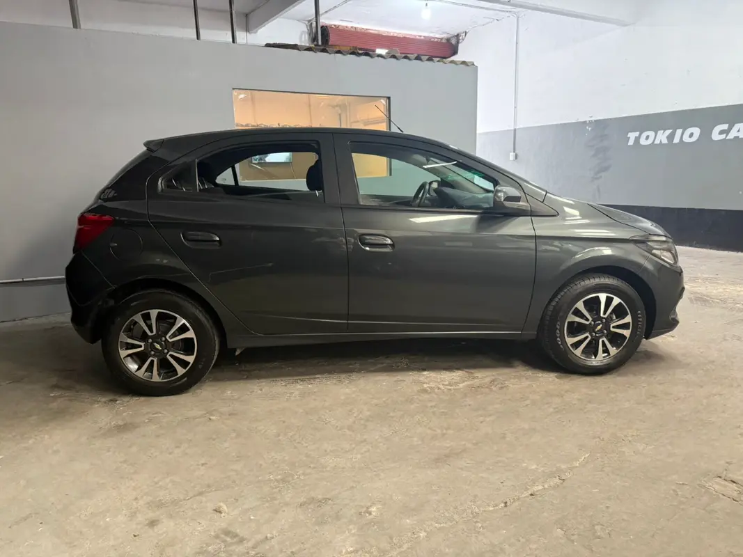 Mira esta publicación de Chevrolet Onix 2017 en Motordil