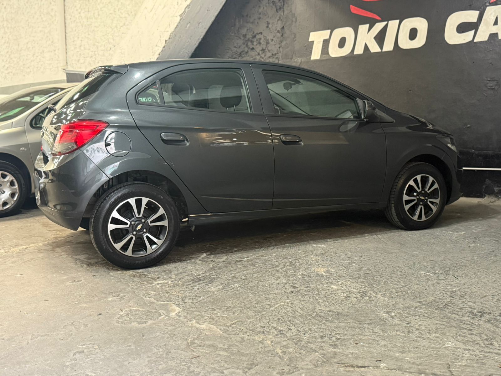 Mira esta publicación de Chevrolet Onix 2017 en Motordil