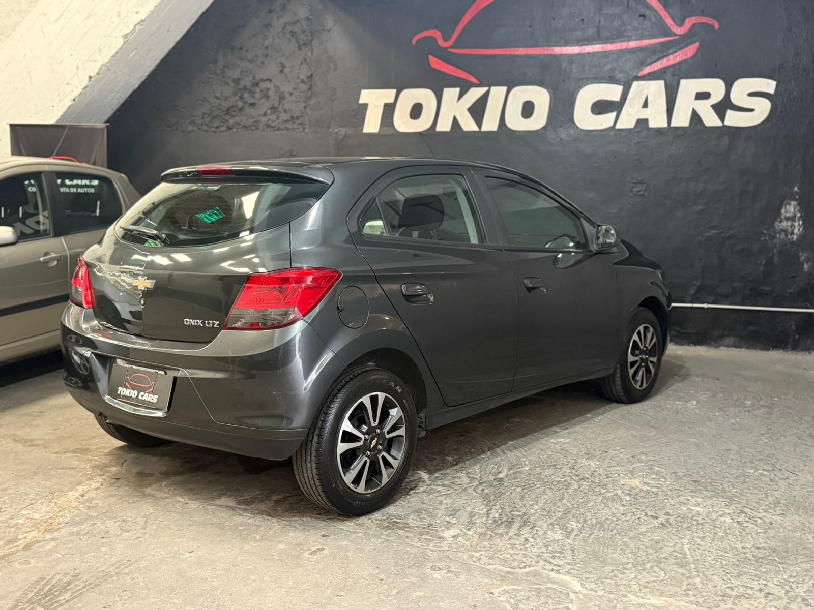 Mira esta publicación de Chevrolet Onix 2017 en Motordil