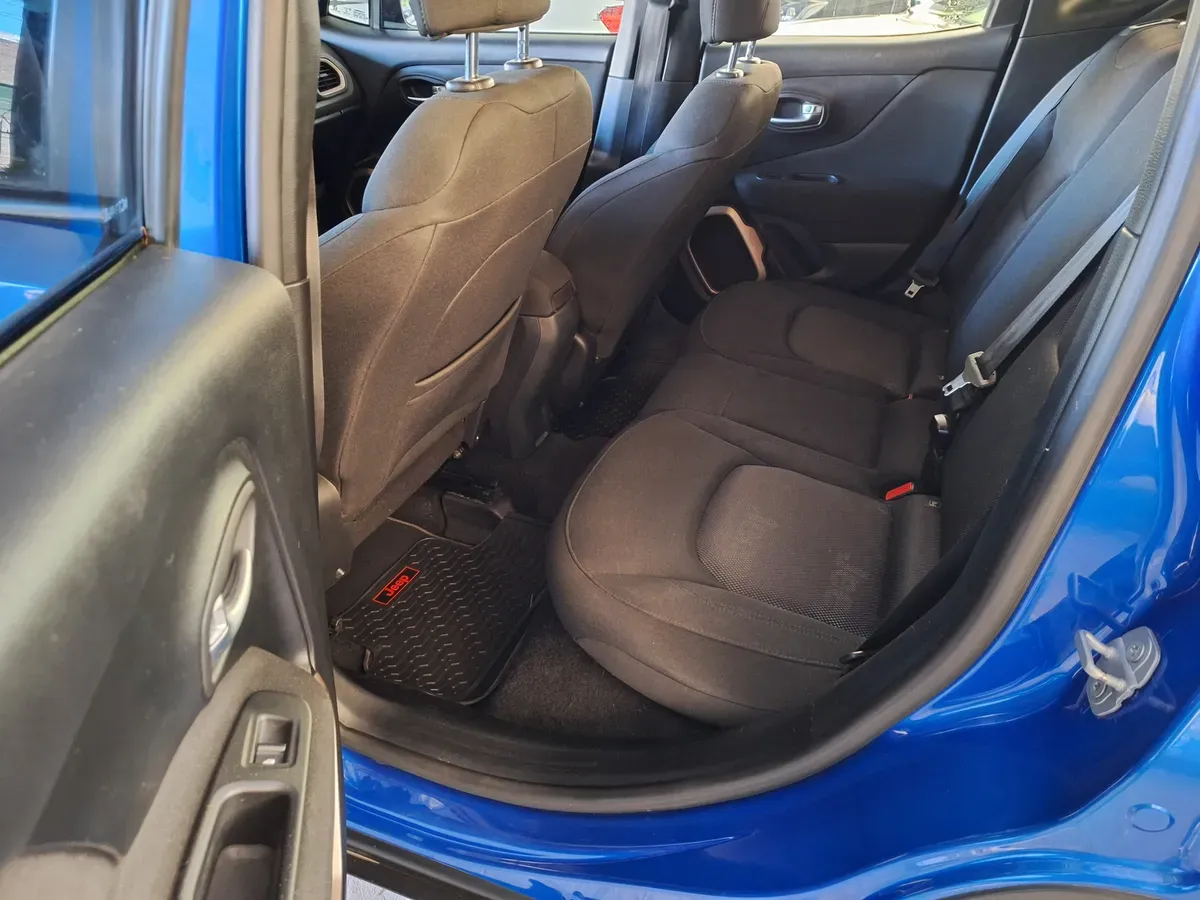 Mirá esta publicación de Jeep Renegade