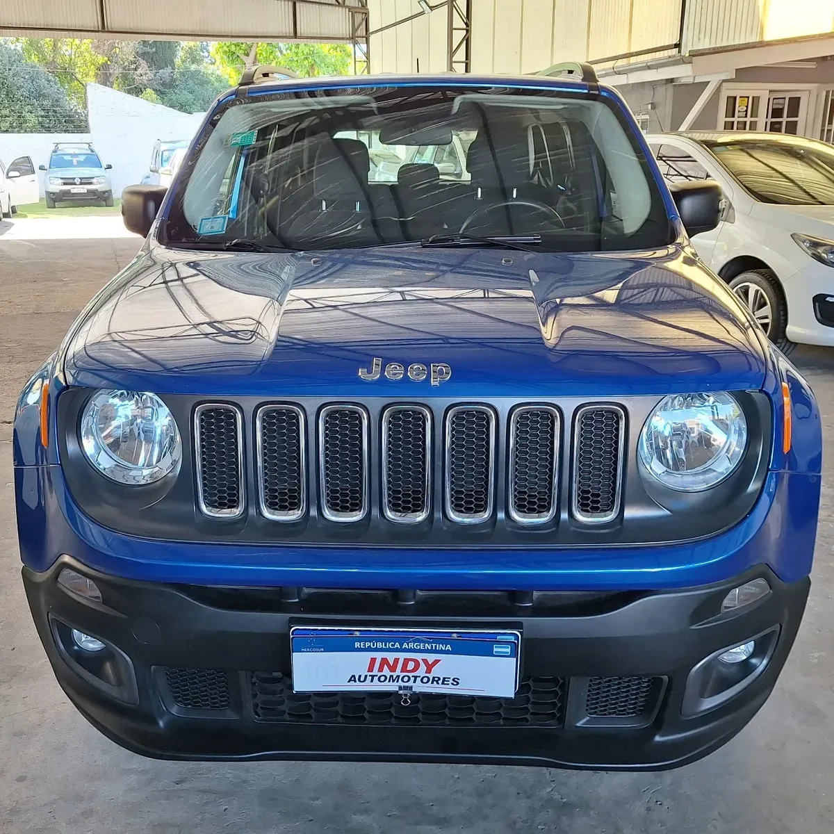 Mirá esta publicación de Jeep Renegade