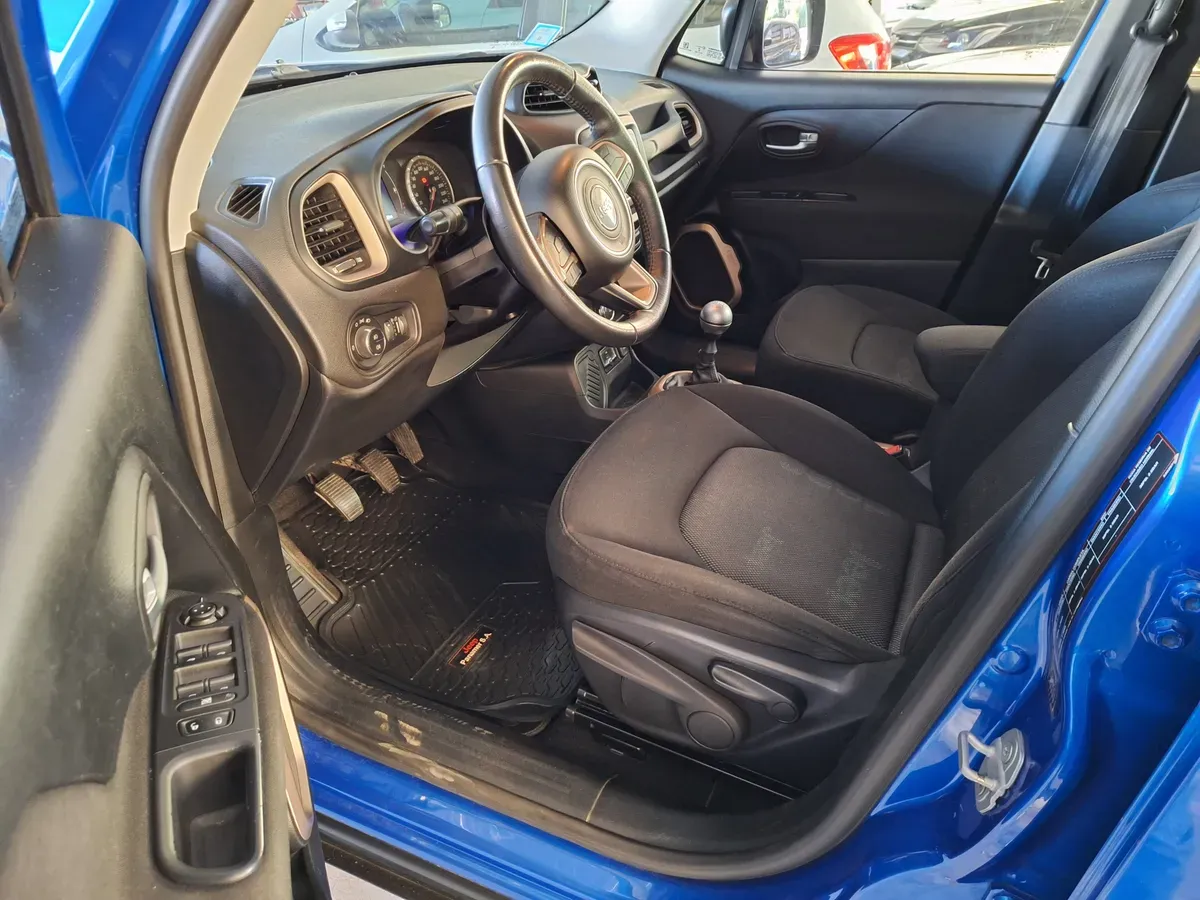 Mirá esta publicación de Jeep Renegade