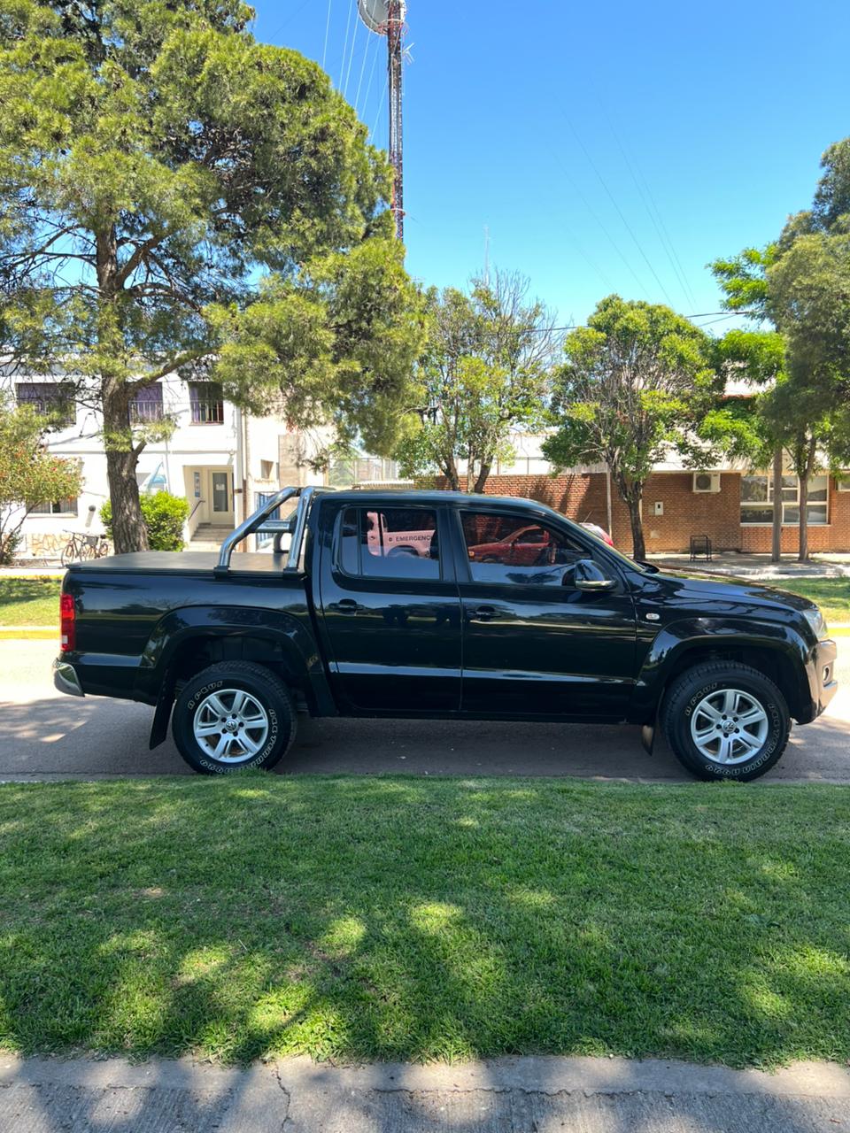 Mira esta publicación de Volkswagen Amarok 2014 en Motordil
