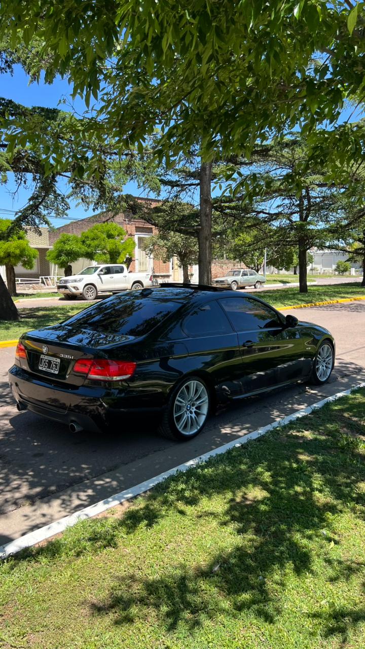 Mira esta publicación de BMW Serie 3 2010 en Motordil