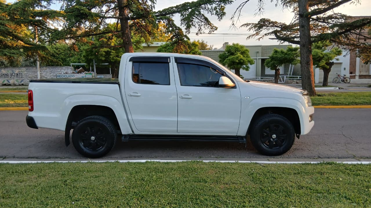 Mira esta publicación de Volkswagen Amarok 2013 en Motordil