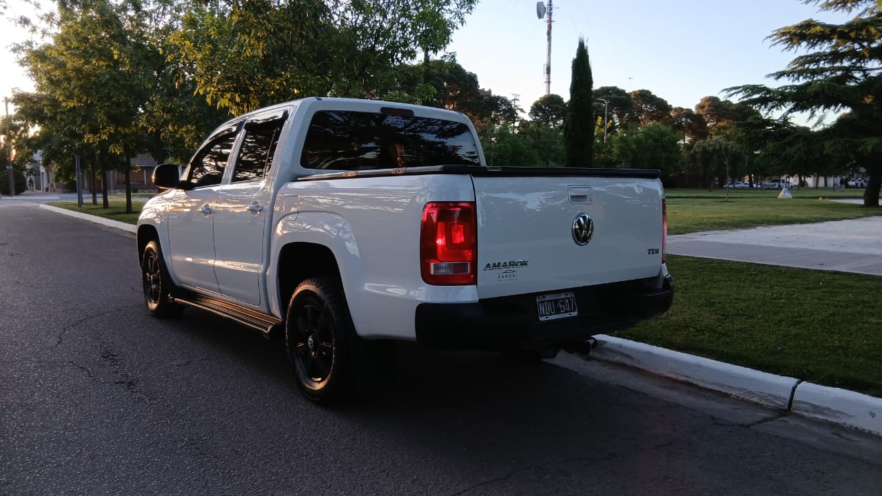 Mira esta publicación de Volkswagen Amarok 2013 en Motordil