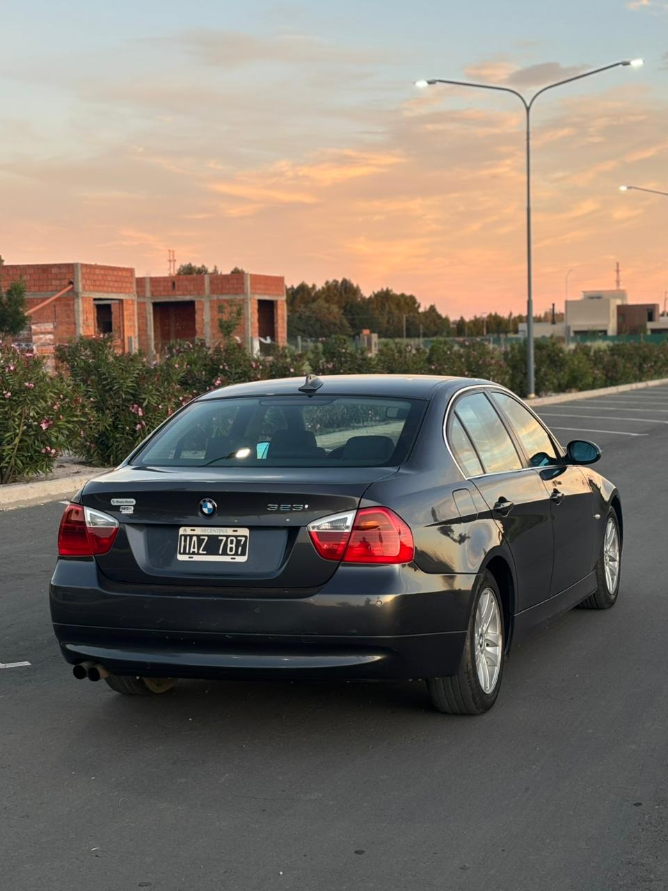Mira esta publicación de BMW Serie 3 2008 en Motordil