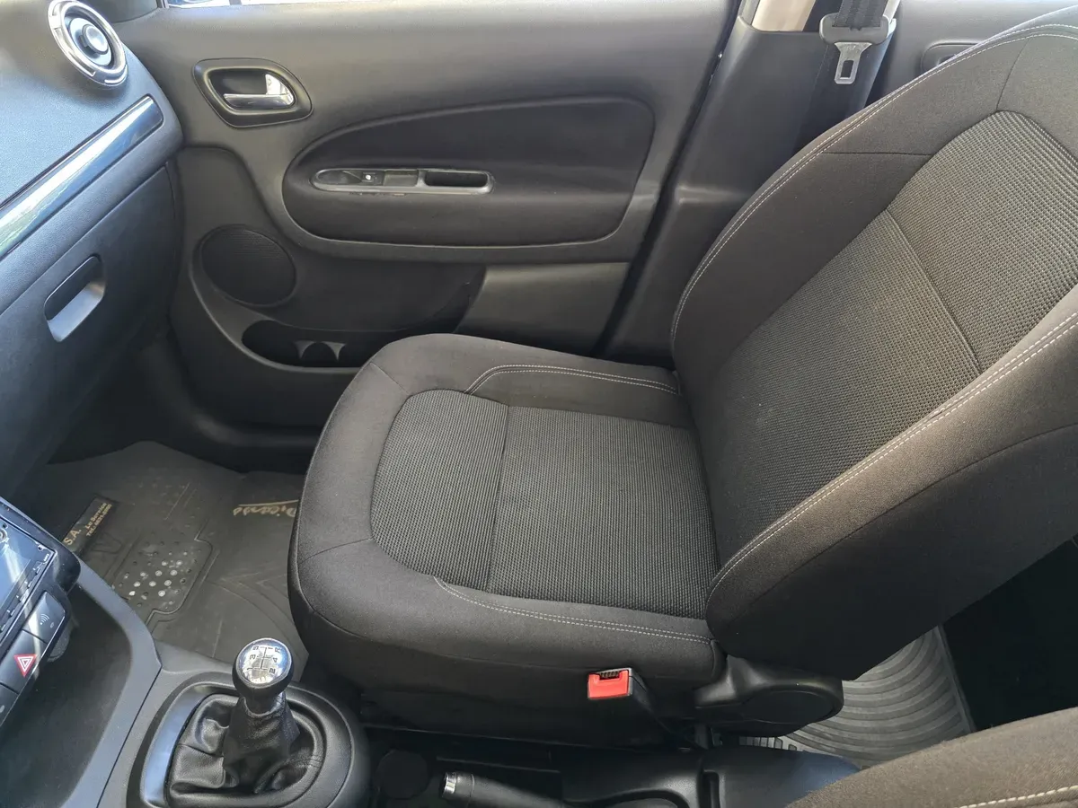 Mira esta publicación de Citroen C 3 Picasso 2012 en Motordil