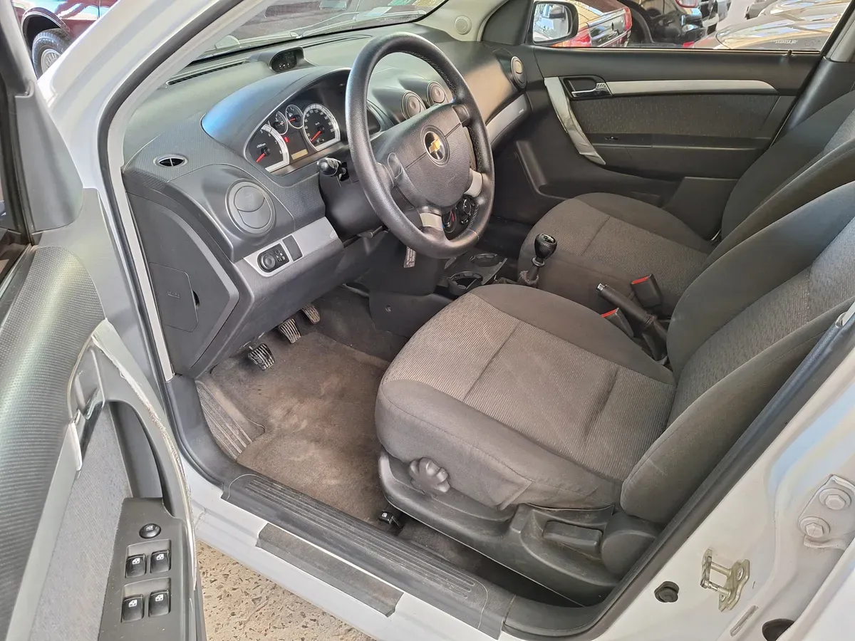 Mira esta publicación de Chevrolet Aveo 2011 en Motordil