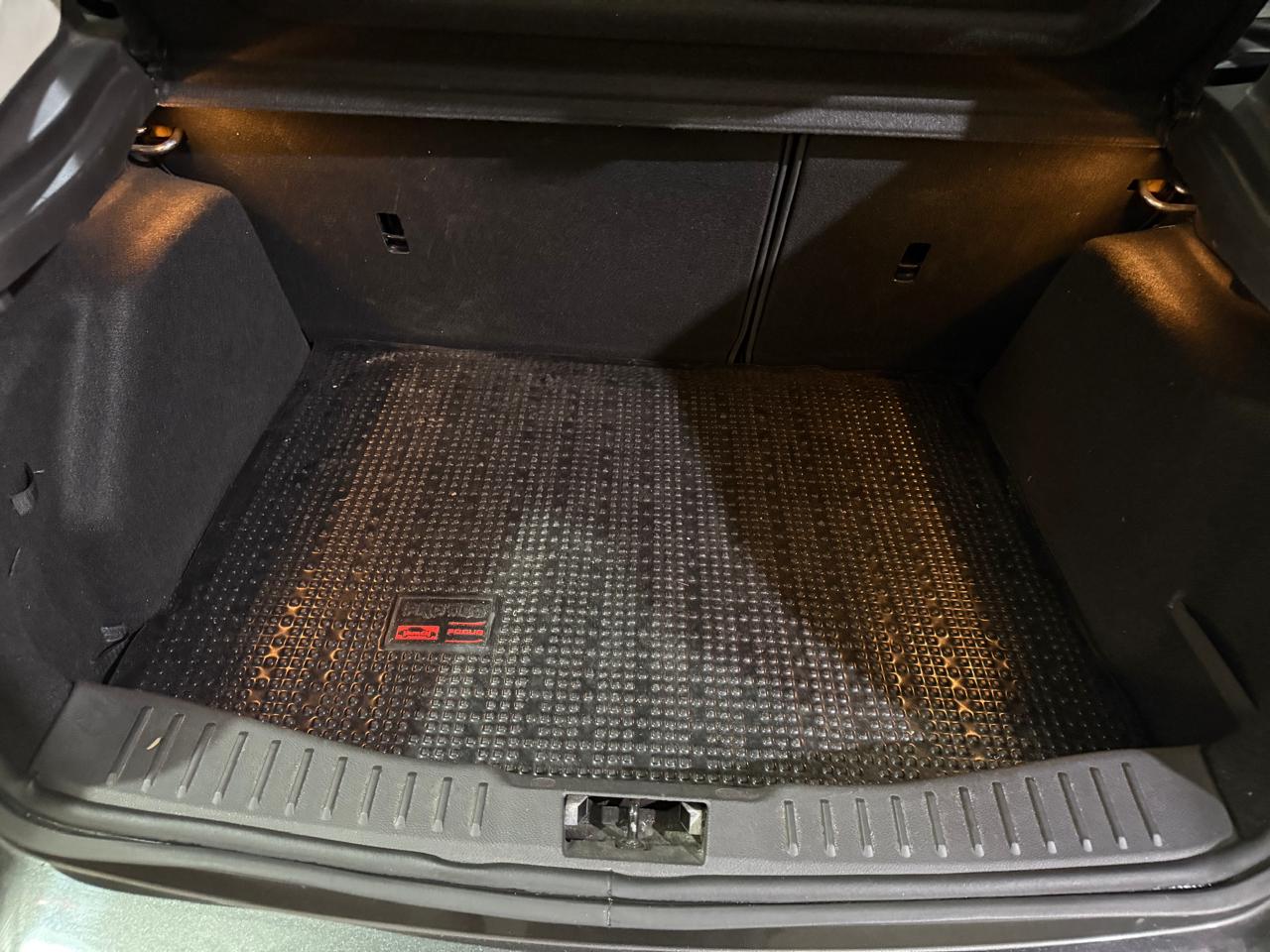 Mira esta publicación de Ford Focus 2018 en Motordil