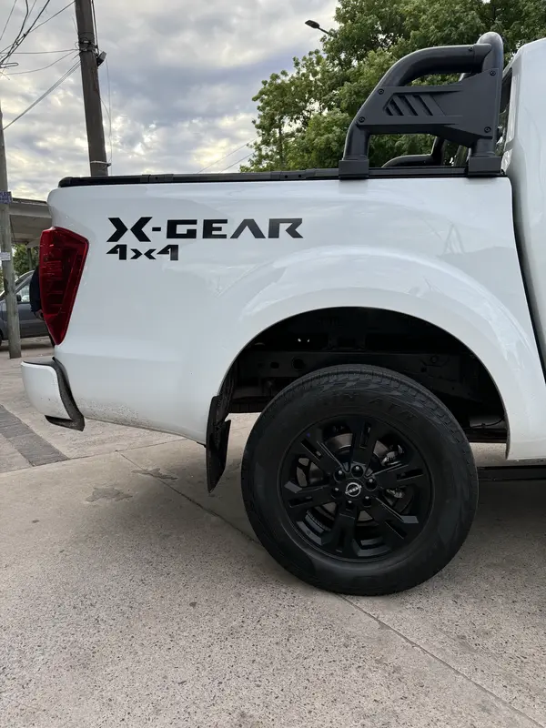 Mira esta publicación de Nissan Frontier 2024 en Motordil