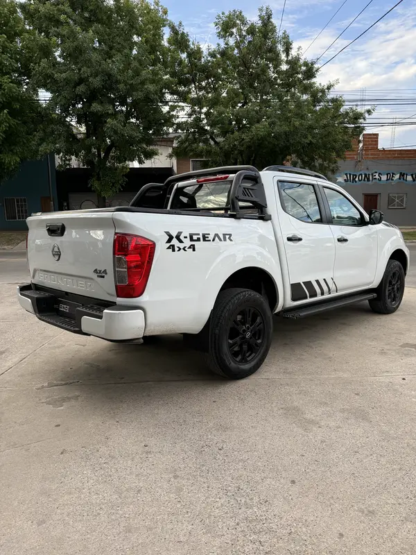 Mira esta publicación de Nissan Frontier 2024 en Motordil