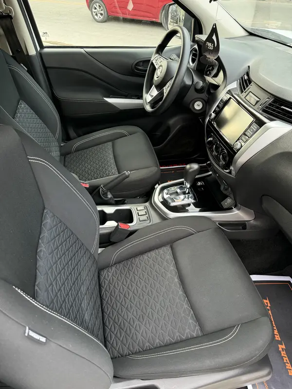 Mira esta publicación de Nissan Frontier 2024 en Motordil