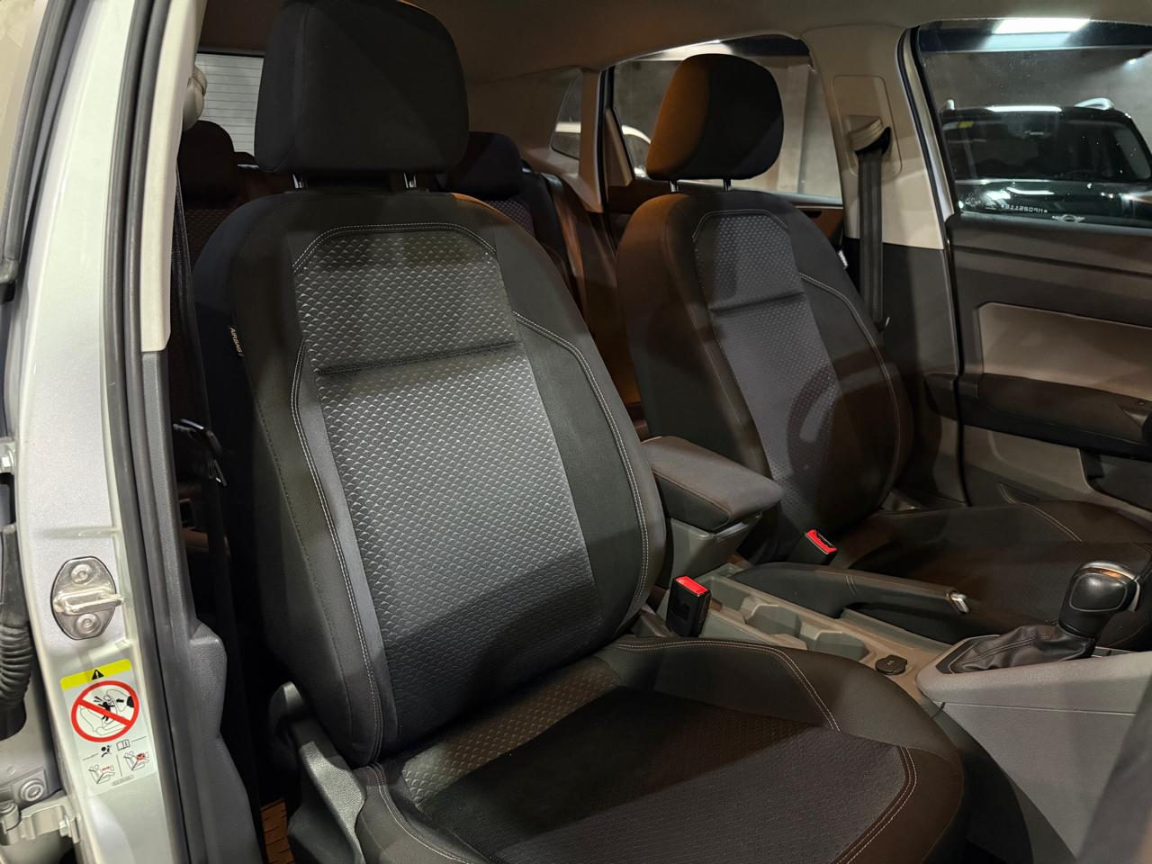 Mira esta publicación de Volkswagen Polo 2021 en Motordil