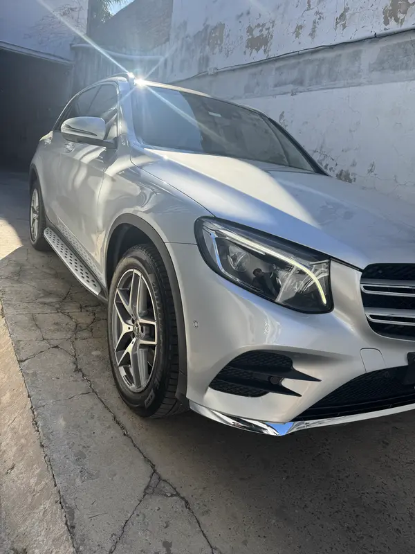 Mira esta publicación de Mercedes Benz GLC 2018 en Motordil