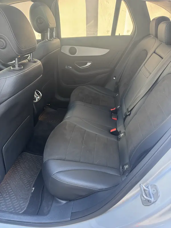 Mira esta publicación de Mercedes Benz GLC 2018 en Motordil