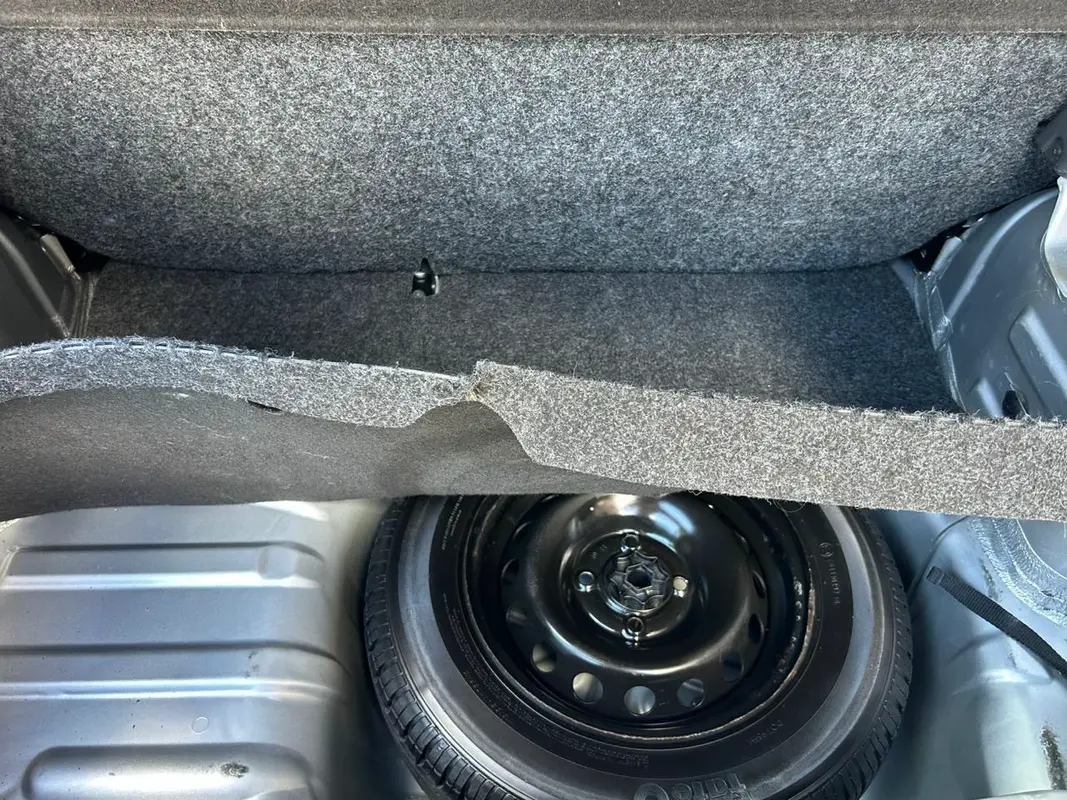 Mira esta publicación de Renault Clio Mio 2013 en Motordil