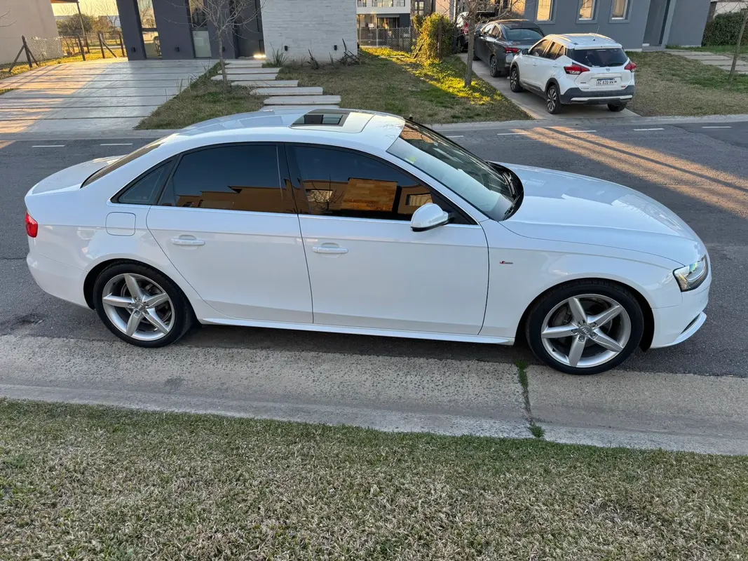 Mira esta publicación de Audi A4 2013 en Motordil