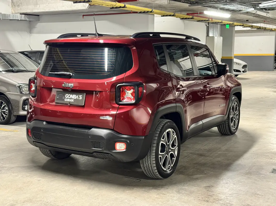 Mirá esta publicación de Jeep Renegade