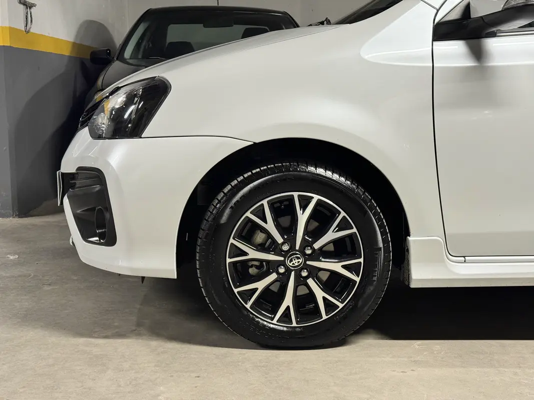 Mira esta publicación de Toyota Etios 2022 en Motordil