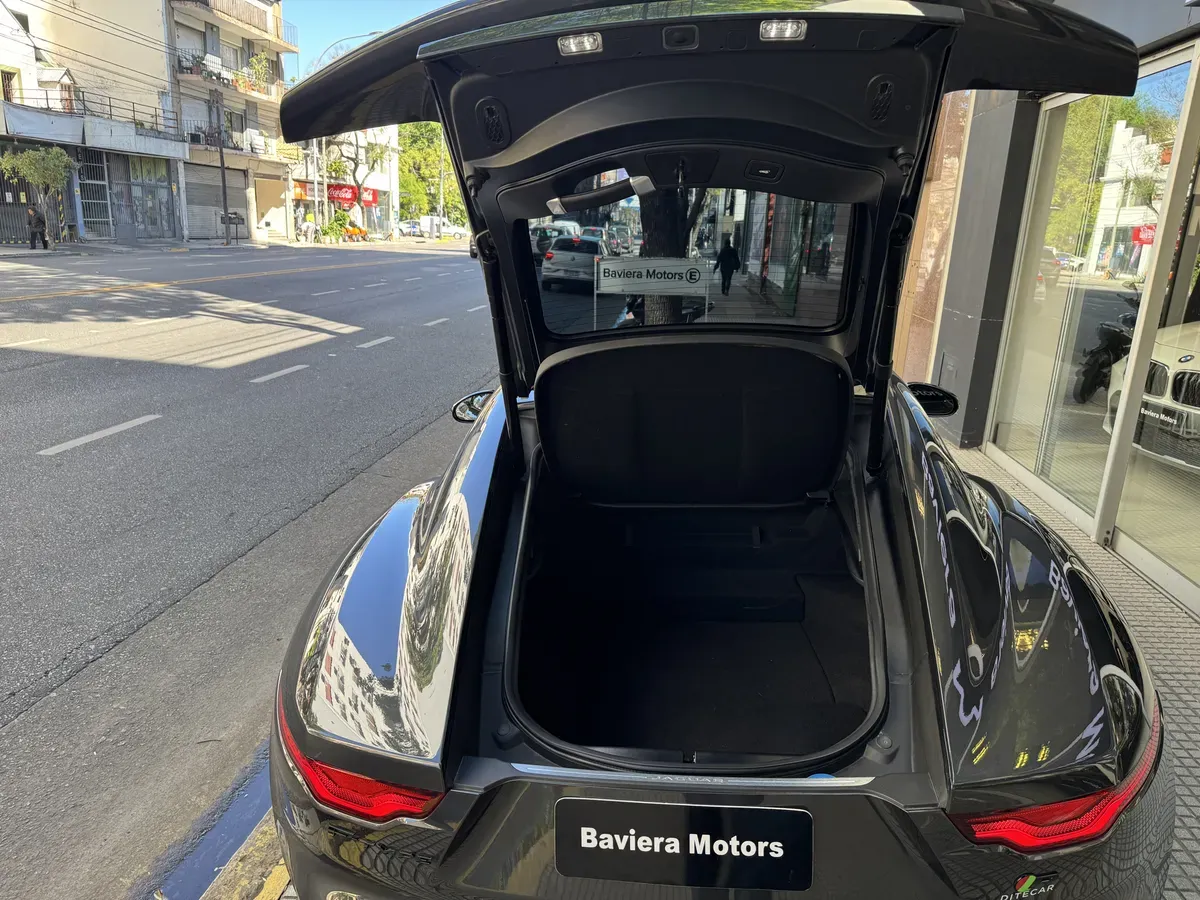 Mirá esta publicación de Jaguar F Type