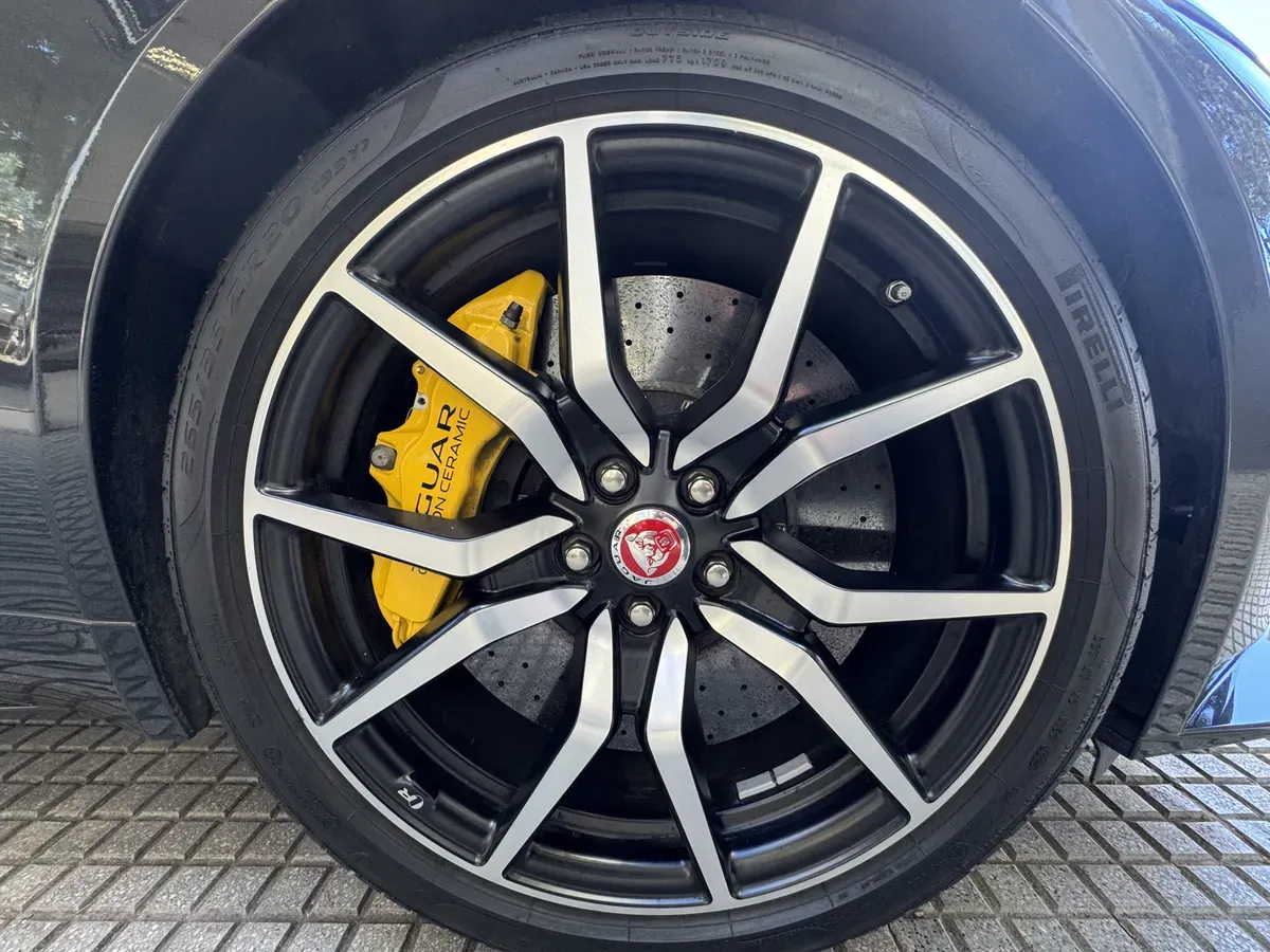 Mirá esta publicación de Jaguar F Type