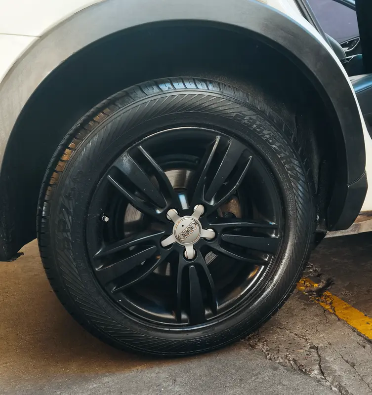 Mira esta publicación de Audi Q3 2013 en Motordil