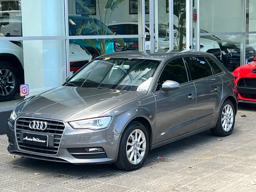 Mira esta publicación de Audi A3 Sportback 2016 en Motordil