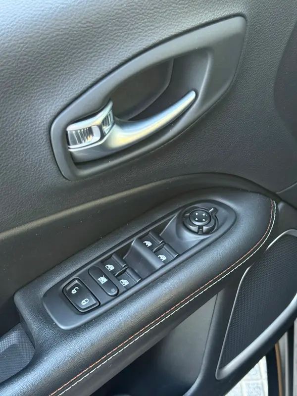 Mirá esta publicación de Jeep Compass