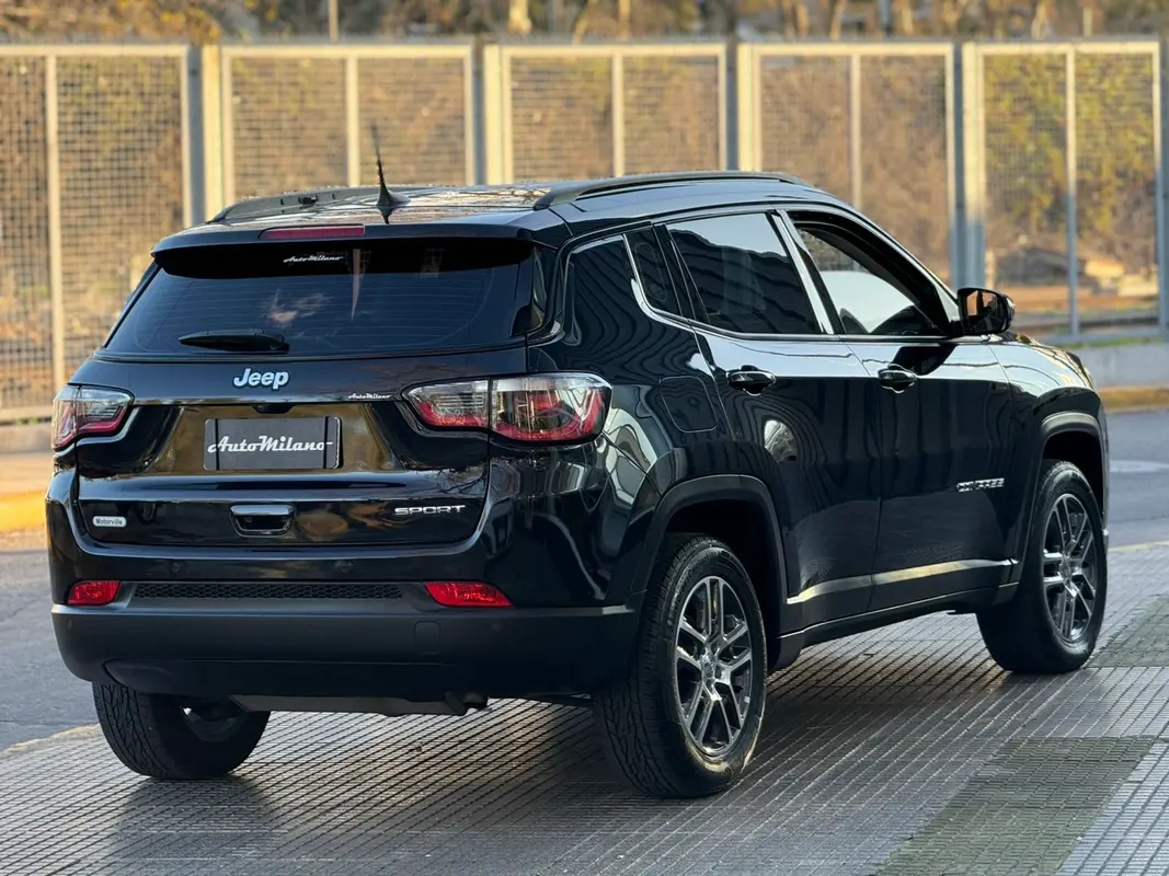 Mirá esta publicación de Jeep Compass