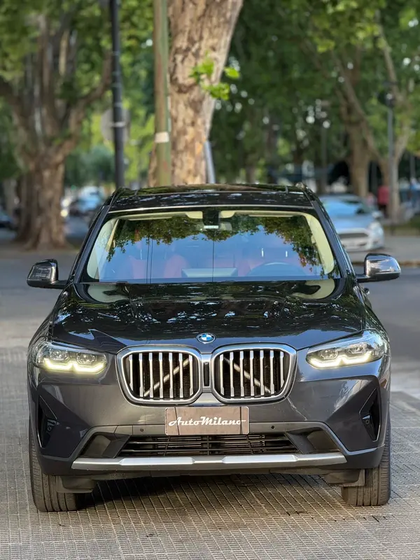 Mira esta publicación de BMW X3 2023 en Motordil