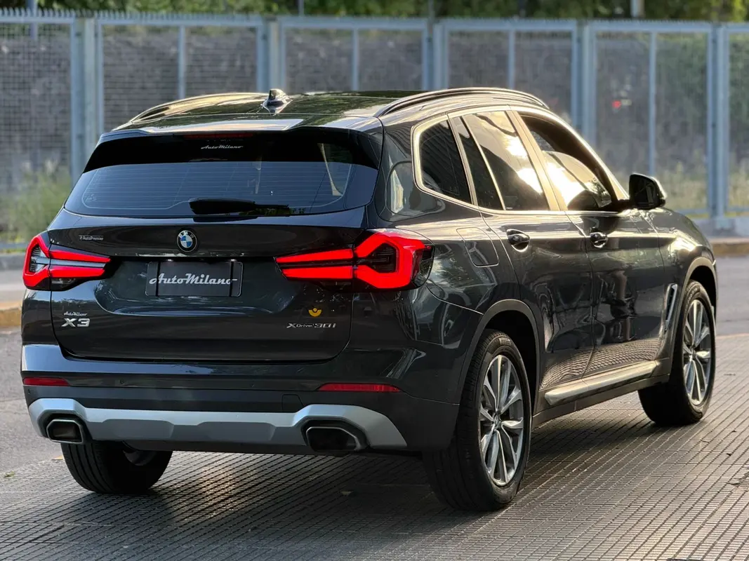 Mira esta publicación de BMW X3 2023 en Motordil