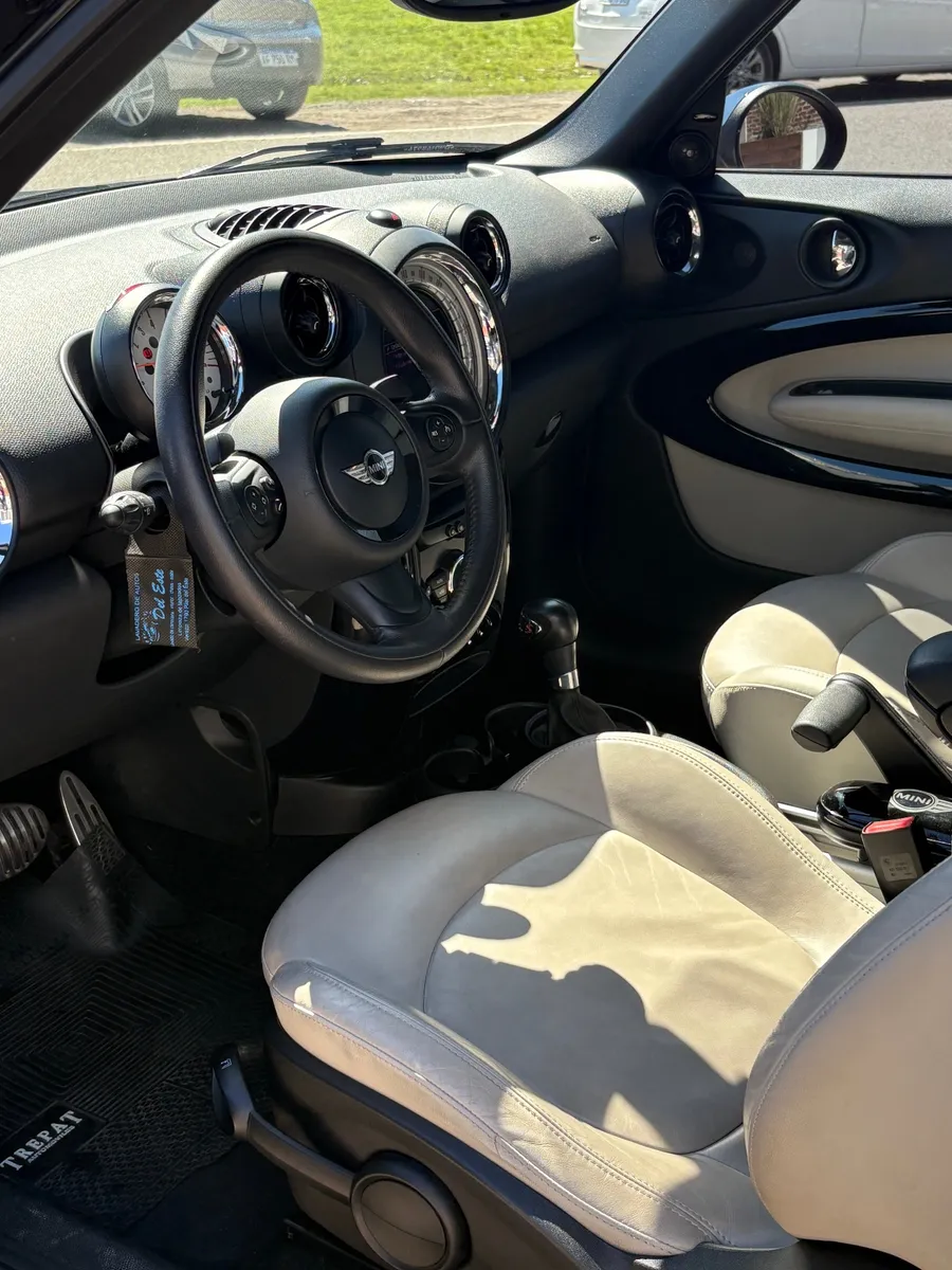 Mira esta publicación de Mini Paceman 2014 en Motordil