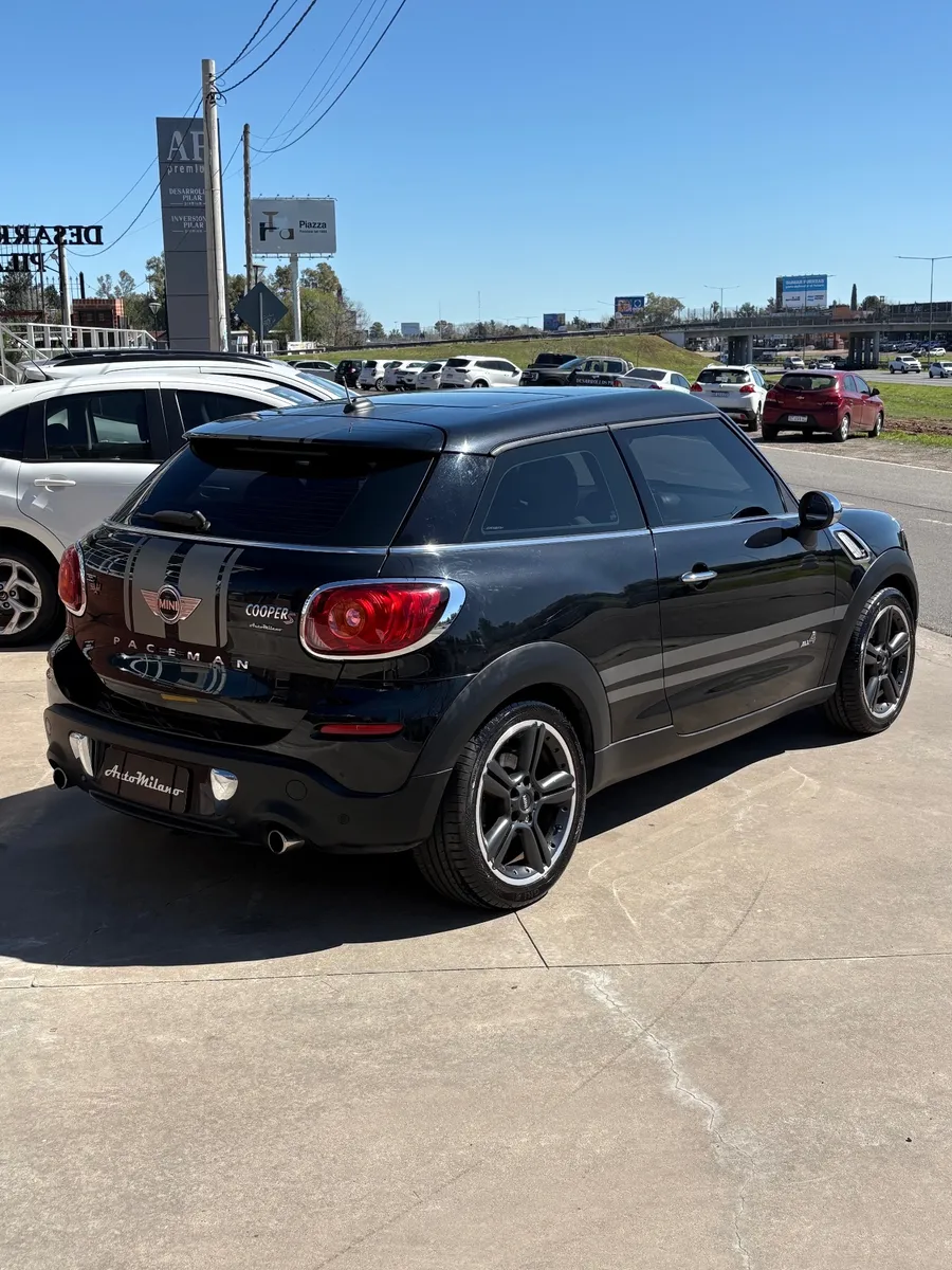 Mira esta publicación de Mini Paceman 2014 en Motordil