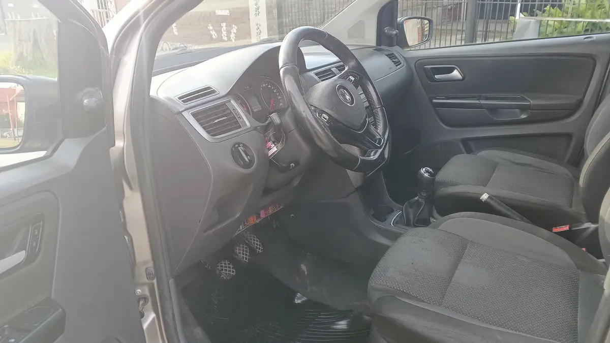 Mira esta publicación de Volkswagen Suran 2018 en Motordil