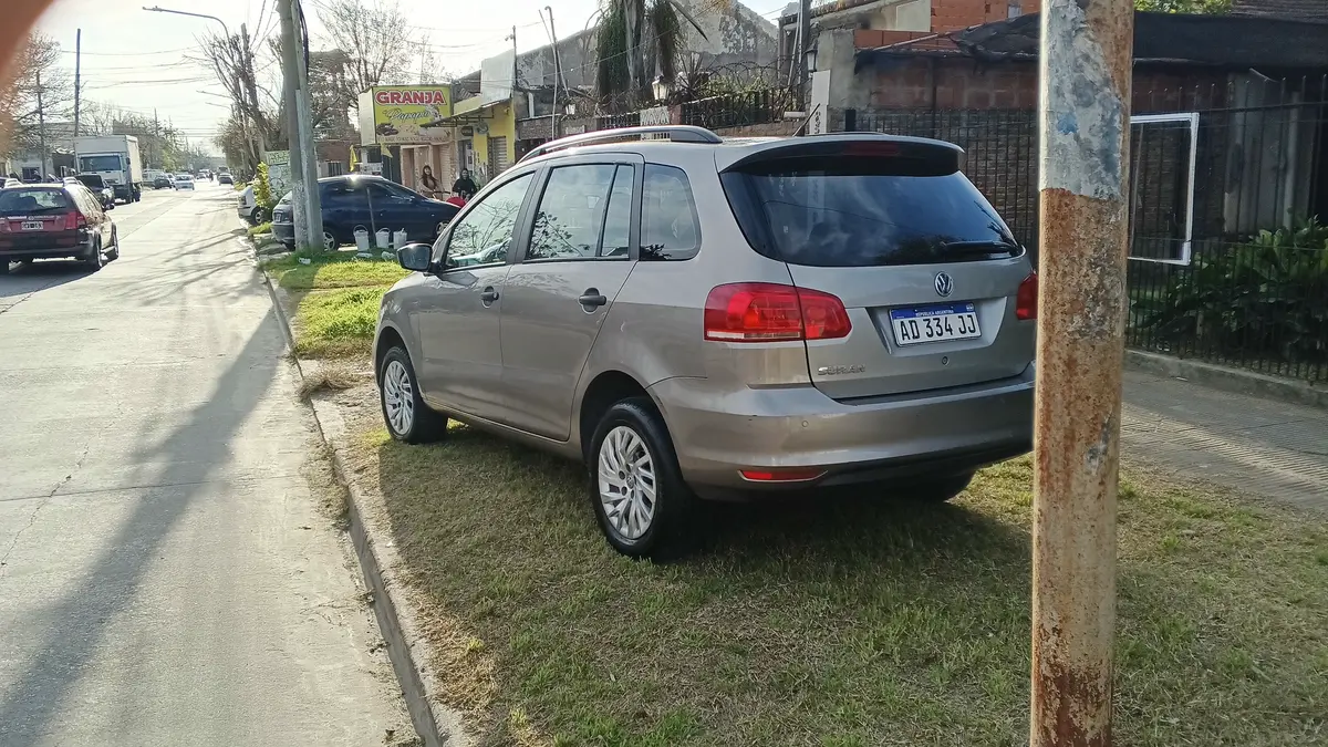 Mira esta publicación de Volkswagen Suran 2018 en Motordil