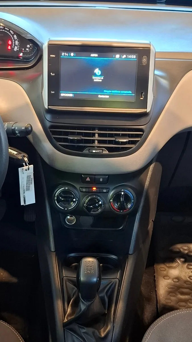 Mirá esta publicación de Peugeot 208