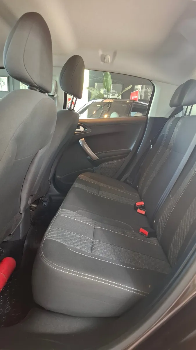 Mirá esta publicación de Peugeot 208