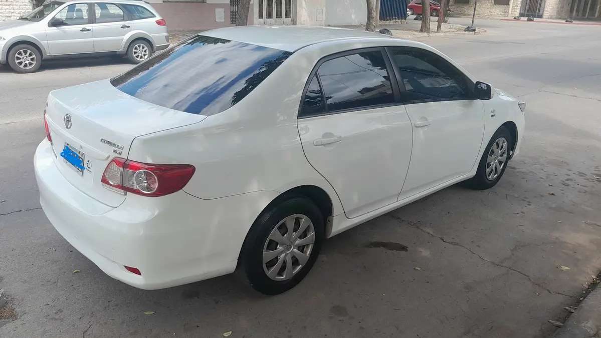 Mira esta publicación de Toyota Corolla 2013 en Motordil
