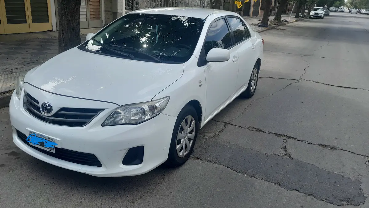 Mira esta publicación de Toyota Corolla 2013 en Motordil
