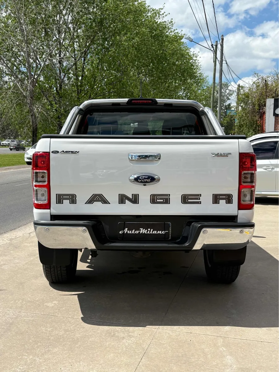 Mira esta publicación de Ford Ranger 2021 en Motordil